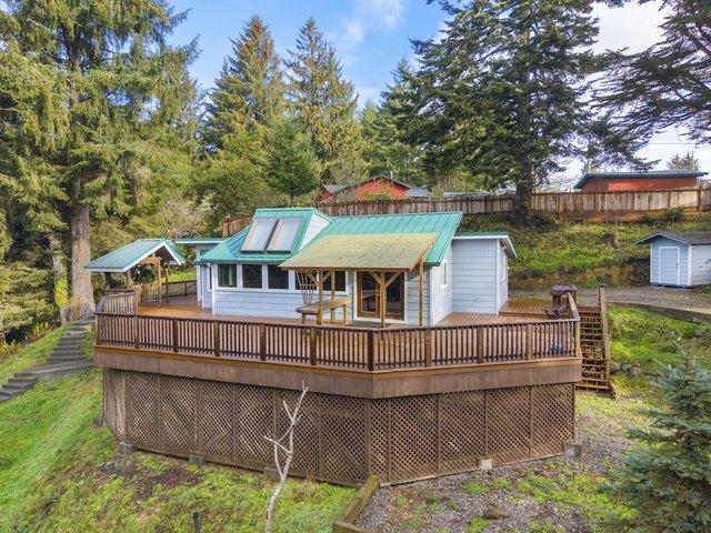House for sale in Humboldt, California