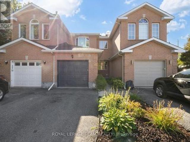 House for sale in Barrhaven East, Ottawa