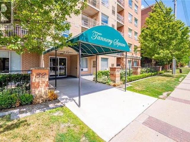 Condo for sale in Mississauga, Ontario