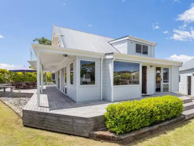 House for sale in Cooks Beach, Waikato