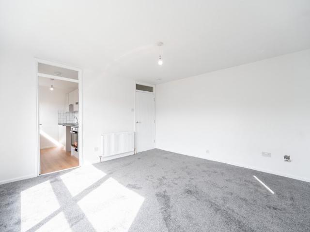 Apartment for rent in Knightswood, Scotland
