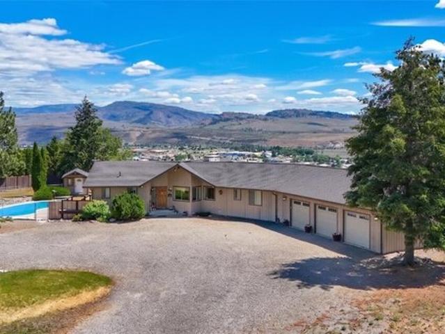 House for sale in Omak, Washington