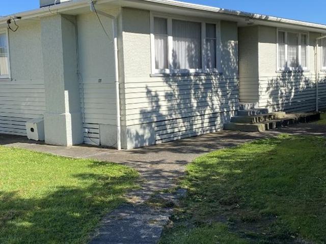 House for rent in Taranaki