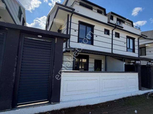 Kocaali, Sakarya içerisinde satılık Villa