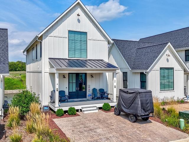 House for sale in Ottawa, Illinois