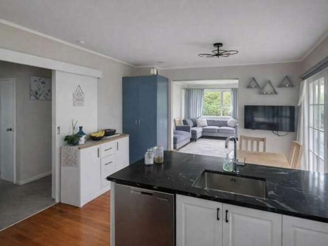 House for rent in Whangaparaoa