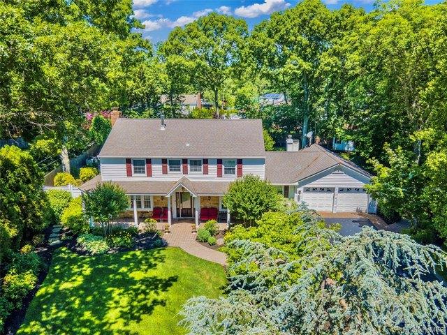 House for sale in Centereach, New York