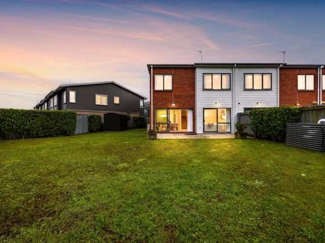 House for sale in Paremoremo, Oroua County