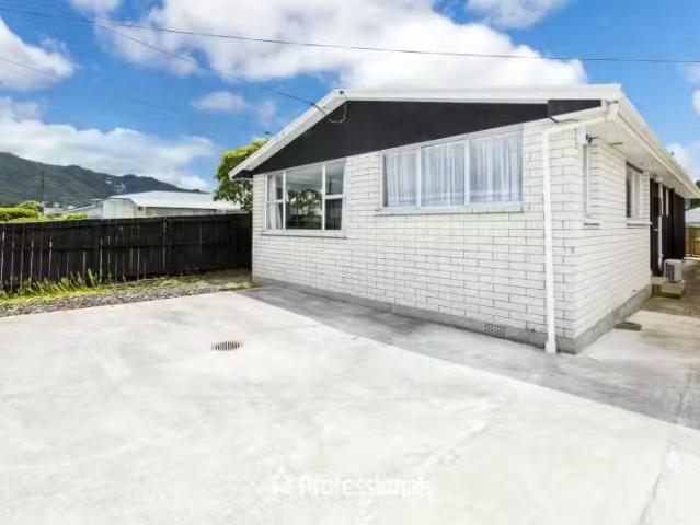 House for sale in Pauatahanui, Wellington