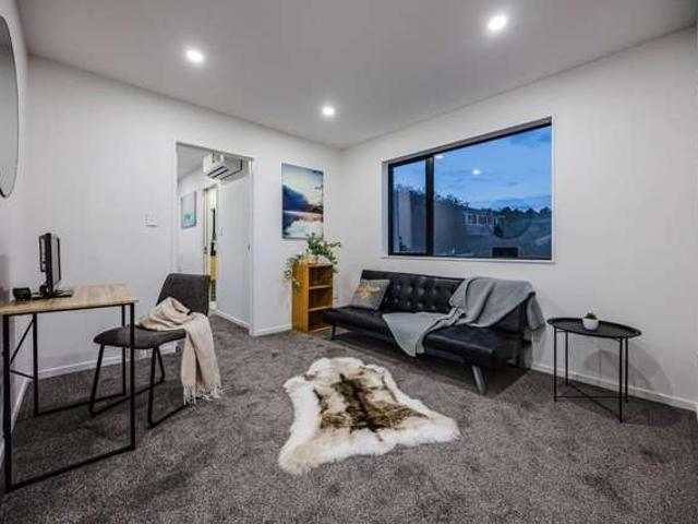 House for sale in Auckland, Oroua County