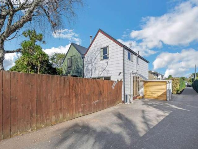 House for sale in Balmoral
