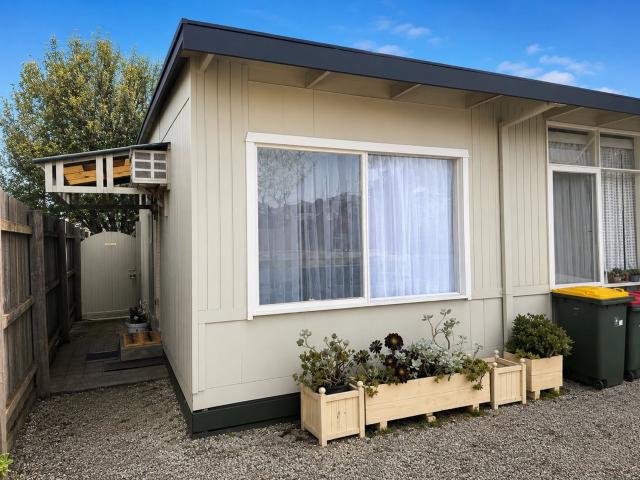 Granny Flat for rent in Camerons Creek, Victoria