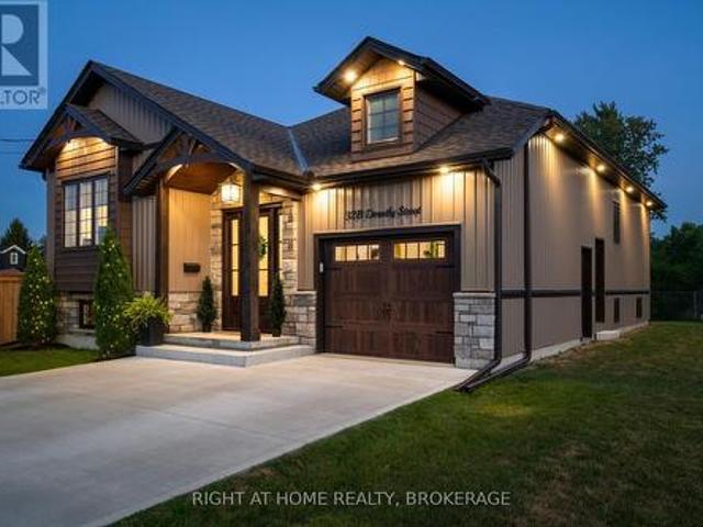 House for sale in Niagara, Ontario