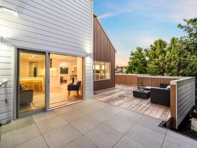 House for sale in Auckland, Oroua County