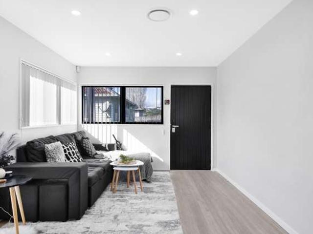 House for sale in Mount Roskill, Oroua County