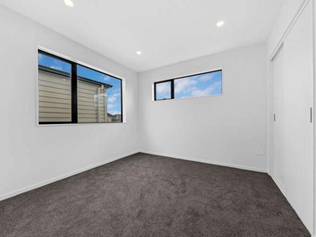 House for sale in Auckland