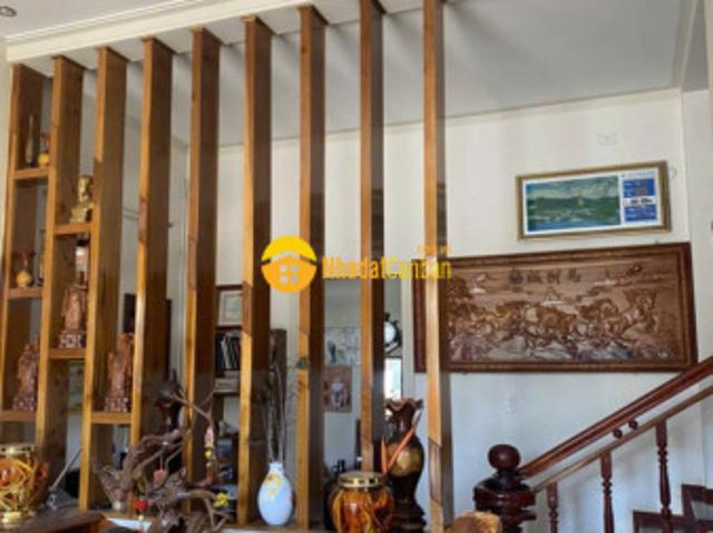 Mặt bằng bán