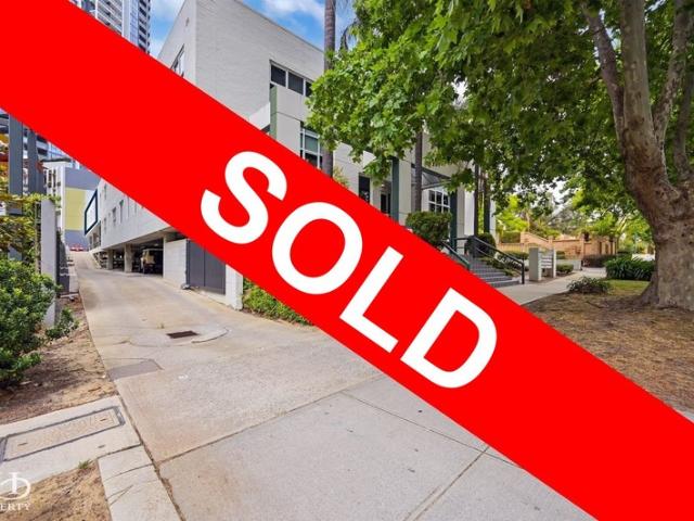 Office for sale in Applecross, Western Australia
