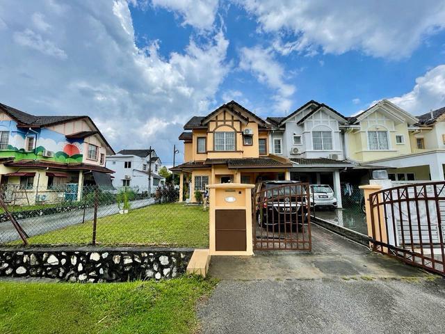 Terraced House for sale in Petaling, Subang Jaya
