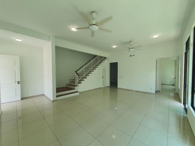 House for rent in Kajang, Langat