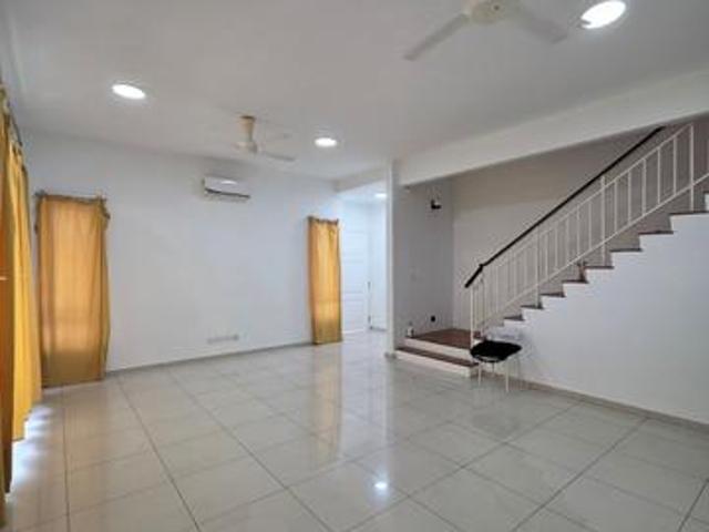 House for rent in Kajang, Langat