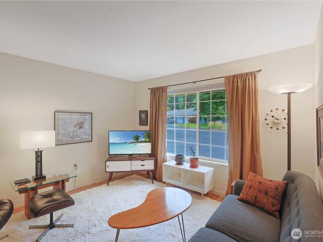 Condo for sale in Thurston, Washington