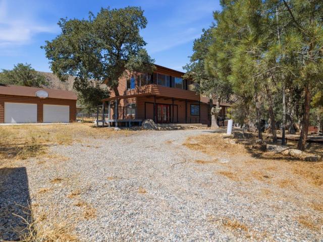 House for sale in Lake Isabella, California