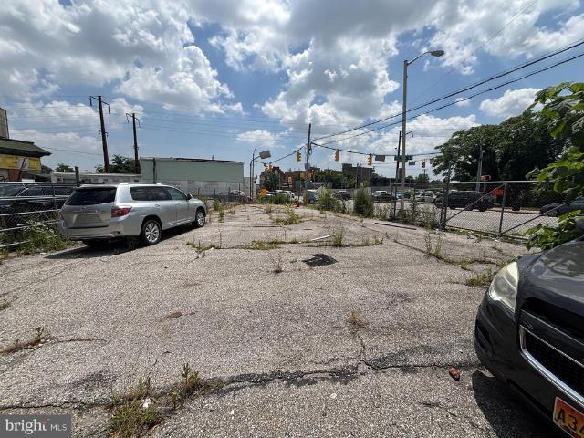 Commercial for sale in Gibsonton, Maryland