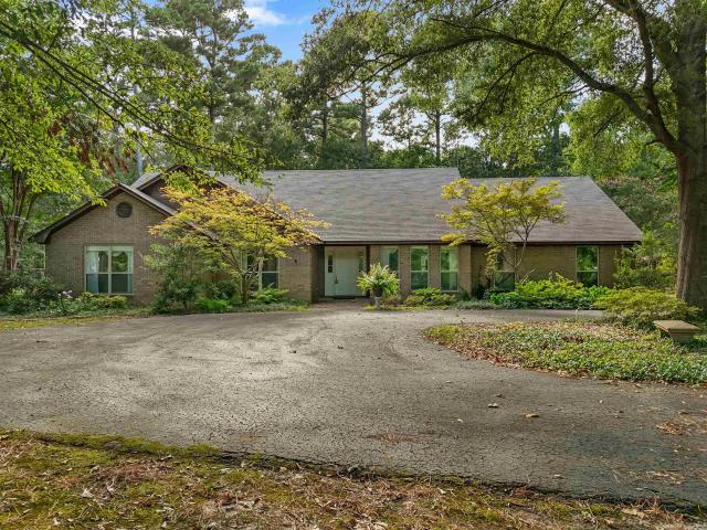 House for sale in Ark