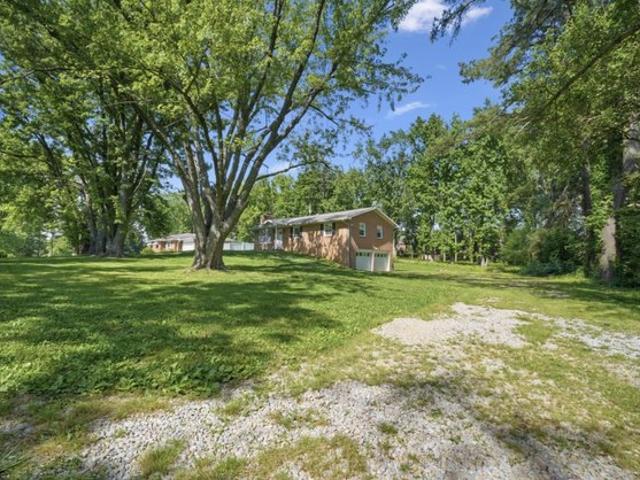House for sale in Newburgh, Indiana