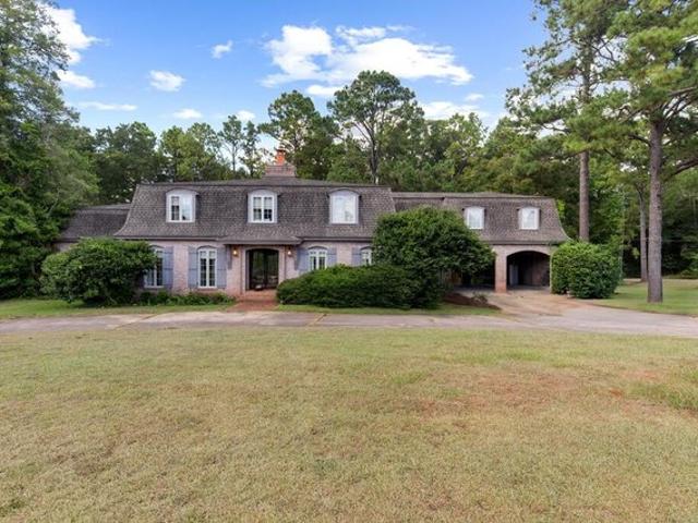 House for sale in Dothan, Alabama