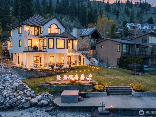 House for sale in Chelan, Washington