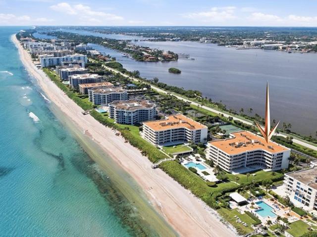 Condo for sale in Palm Beach, Palm Beach County