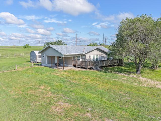 House for sale in Shiner, Texas