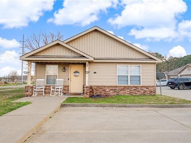 House for sale in Ark