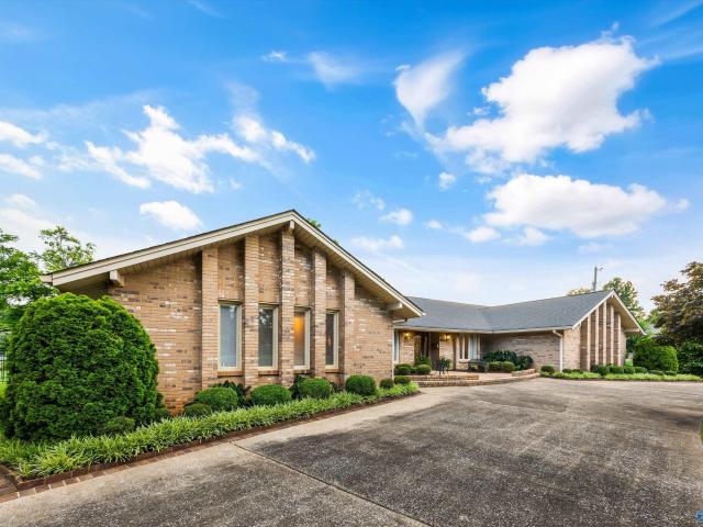 House for sale in Huntsville, Alabama