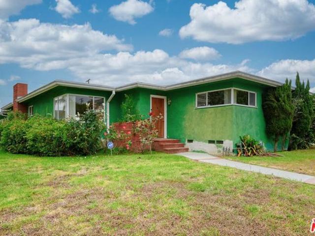 House for sale in Inglewood, California