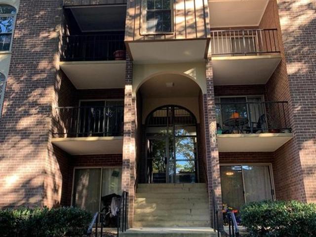 Condo for sale in Virginia