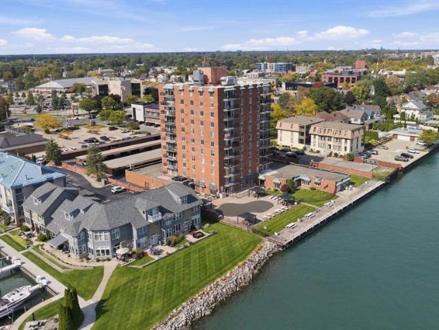 Condo for sale in Downtown Wyandotte, Wyandotte