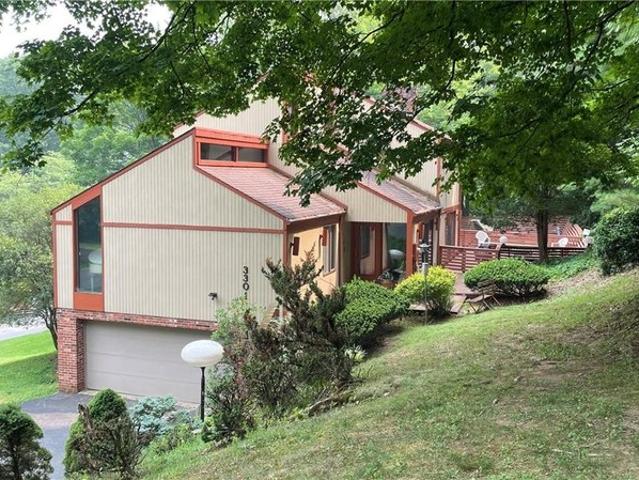House for sale in Pittsburg, Pennsylvania