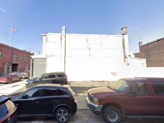 Land for sale in Philadelphia, Pennsylvania