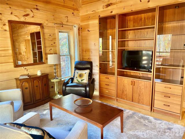 House for sale in Yancey, North Carolina