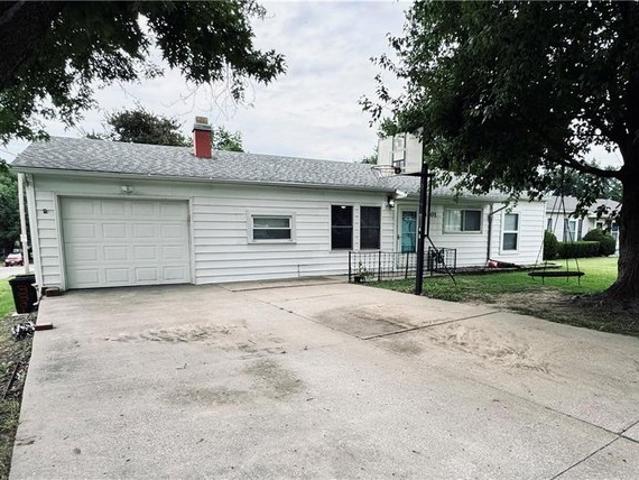 House for sale in Buchanan, Missouri