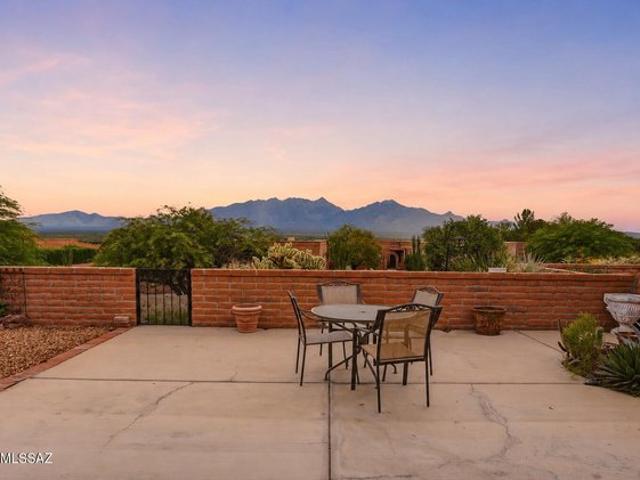 Townhouse for sale in Green Valley, Arizona