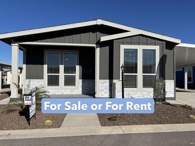 House for sale in Apache Junction, Arizona