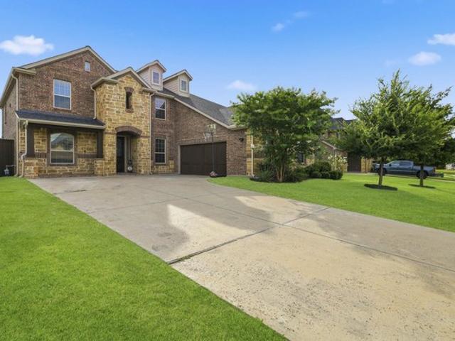 House for sale in Mansfield, Texas