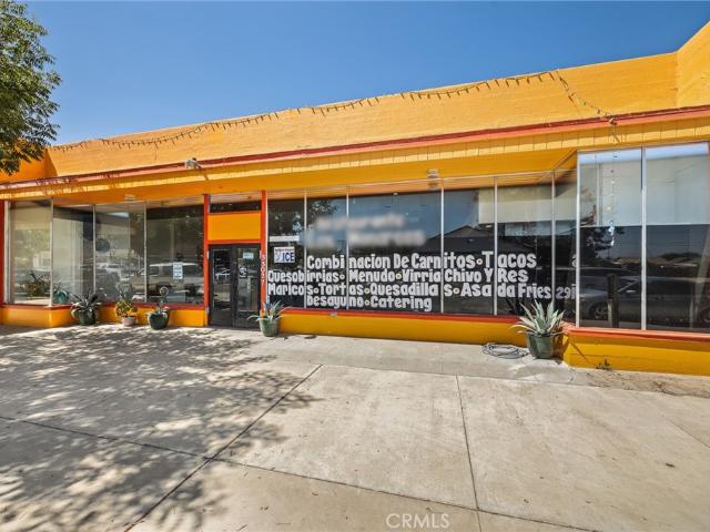 Commercial for sale in Tulare, California