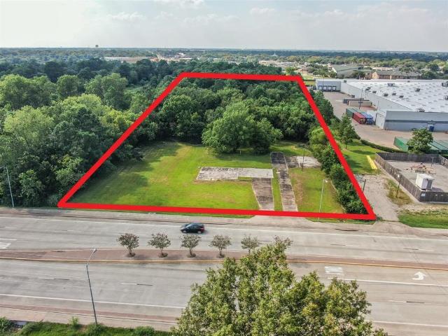 Land for sale in Pearland, Texas