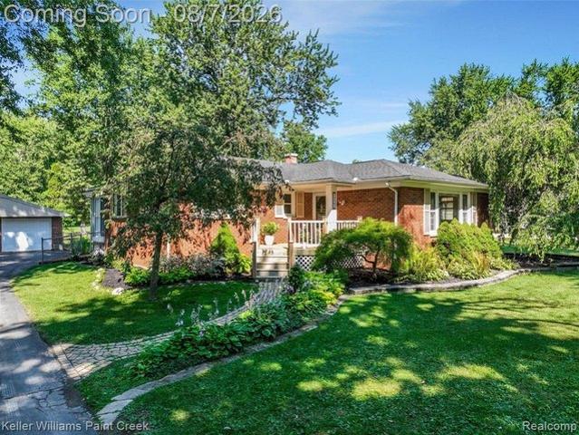 House for sale in Rochester Hills, Michigan