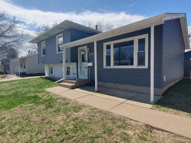 House for sale in Davenport, Iowa